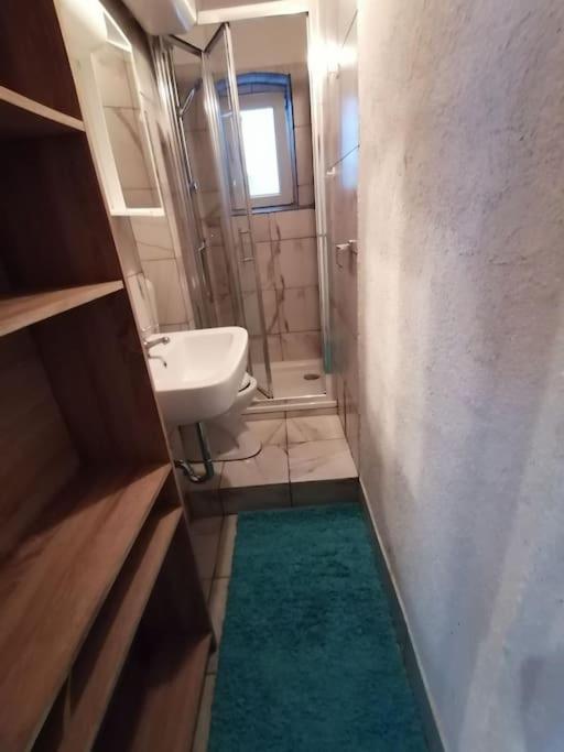 Apartment In Ловран Экстерьер фото